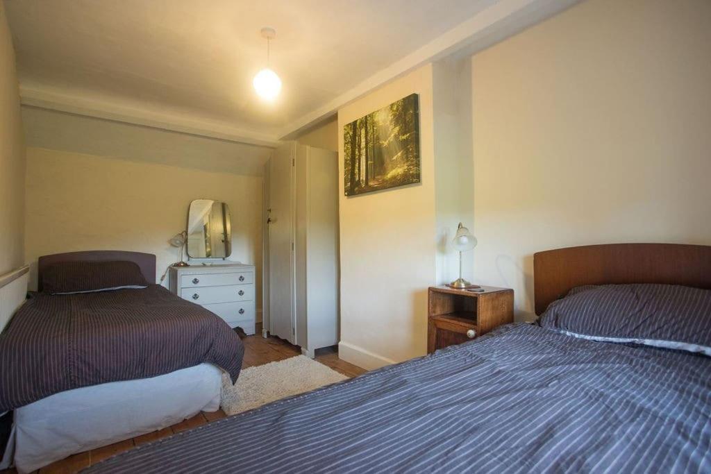 Perfect Cottage Retreat Near The Brecon Beacons Llanwrda Exterior foto
